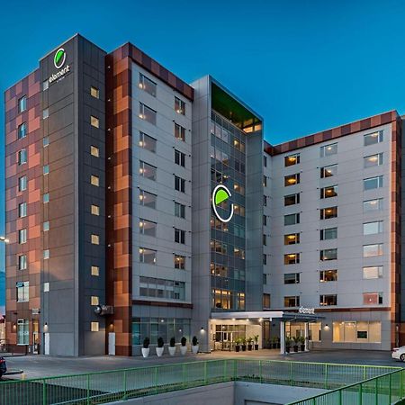 Element Calgary Airport Hotel Екстериор снимка