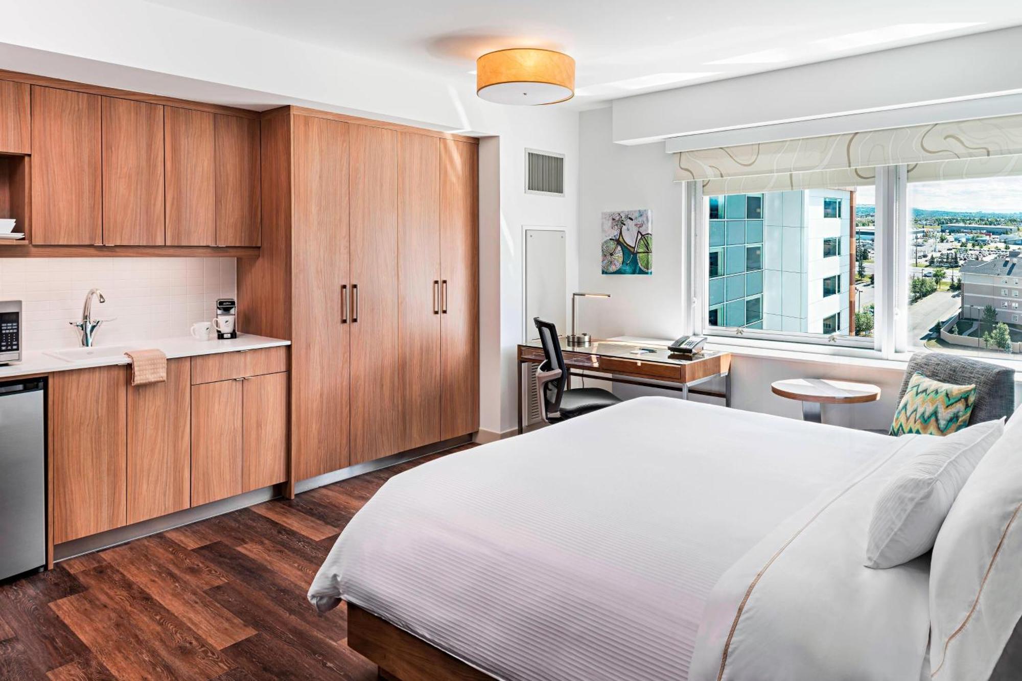 Element Calgary Airport Hotel Екстериор снимка
